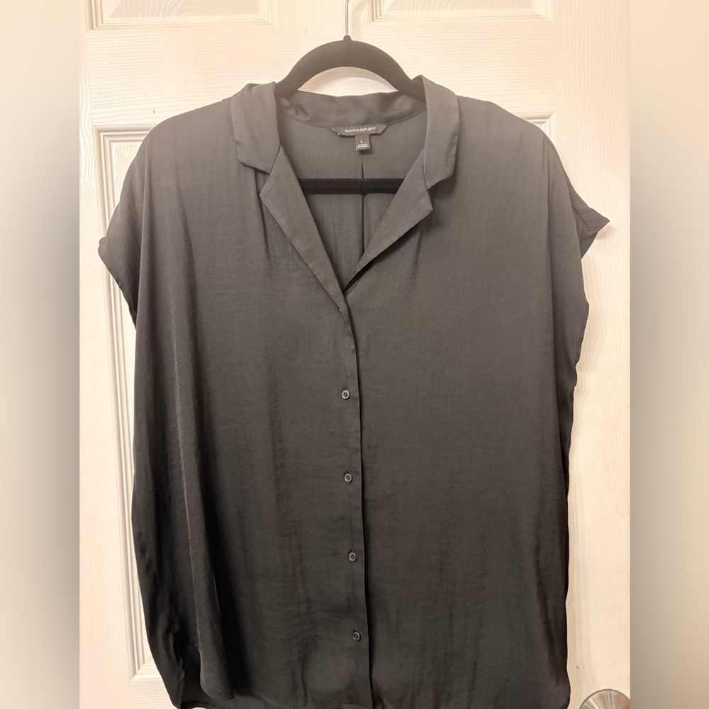 Banana Republic Black Button-Down Blouse